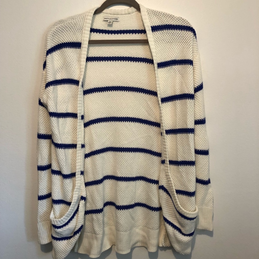 🍁 American Eagle cardigan